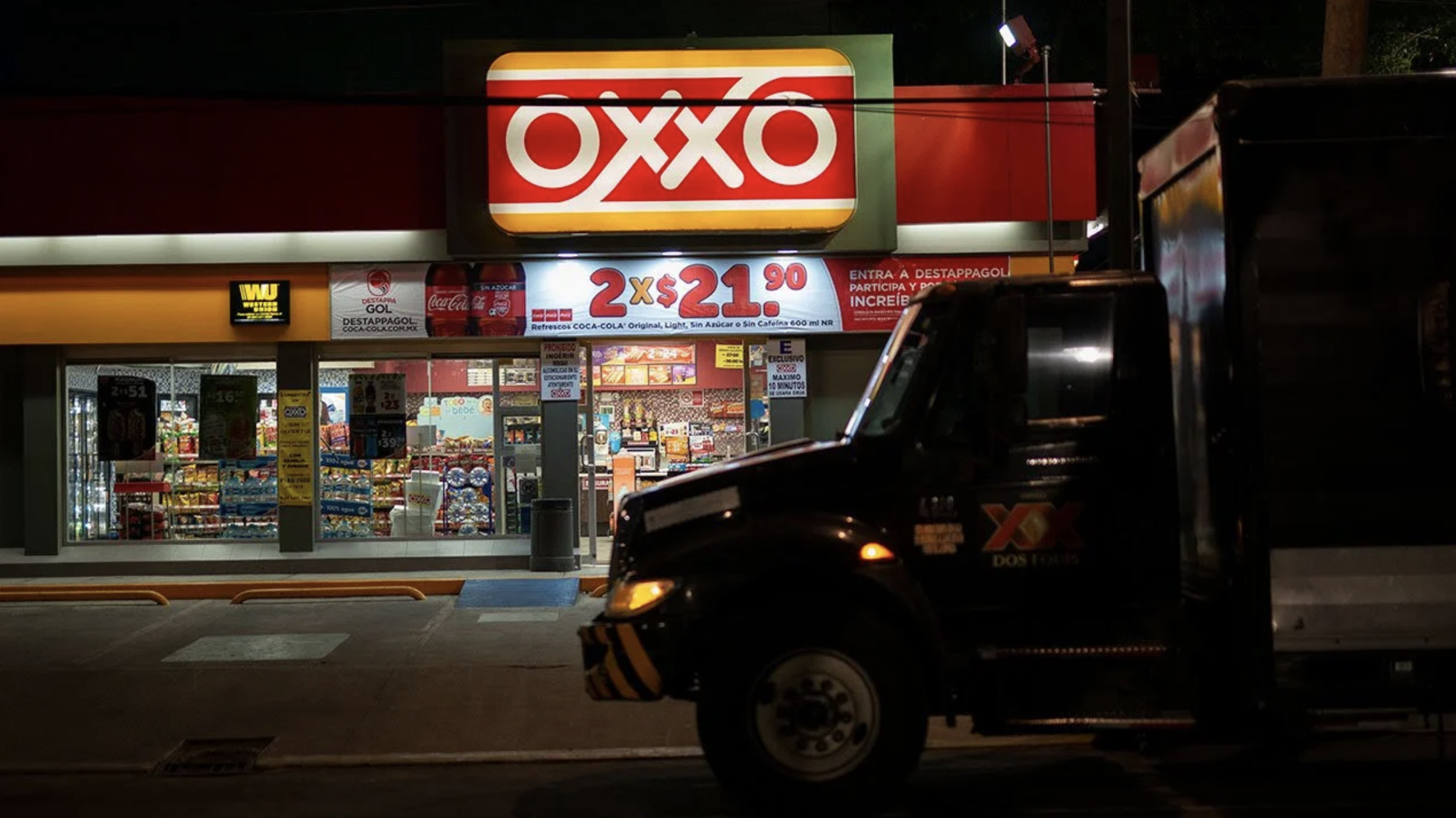 Oxxo se estrena como fintech: lanza app para enviar y recibir dinero