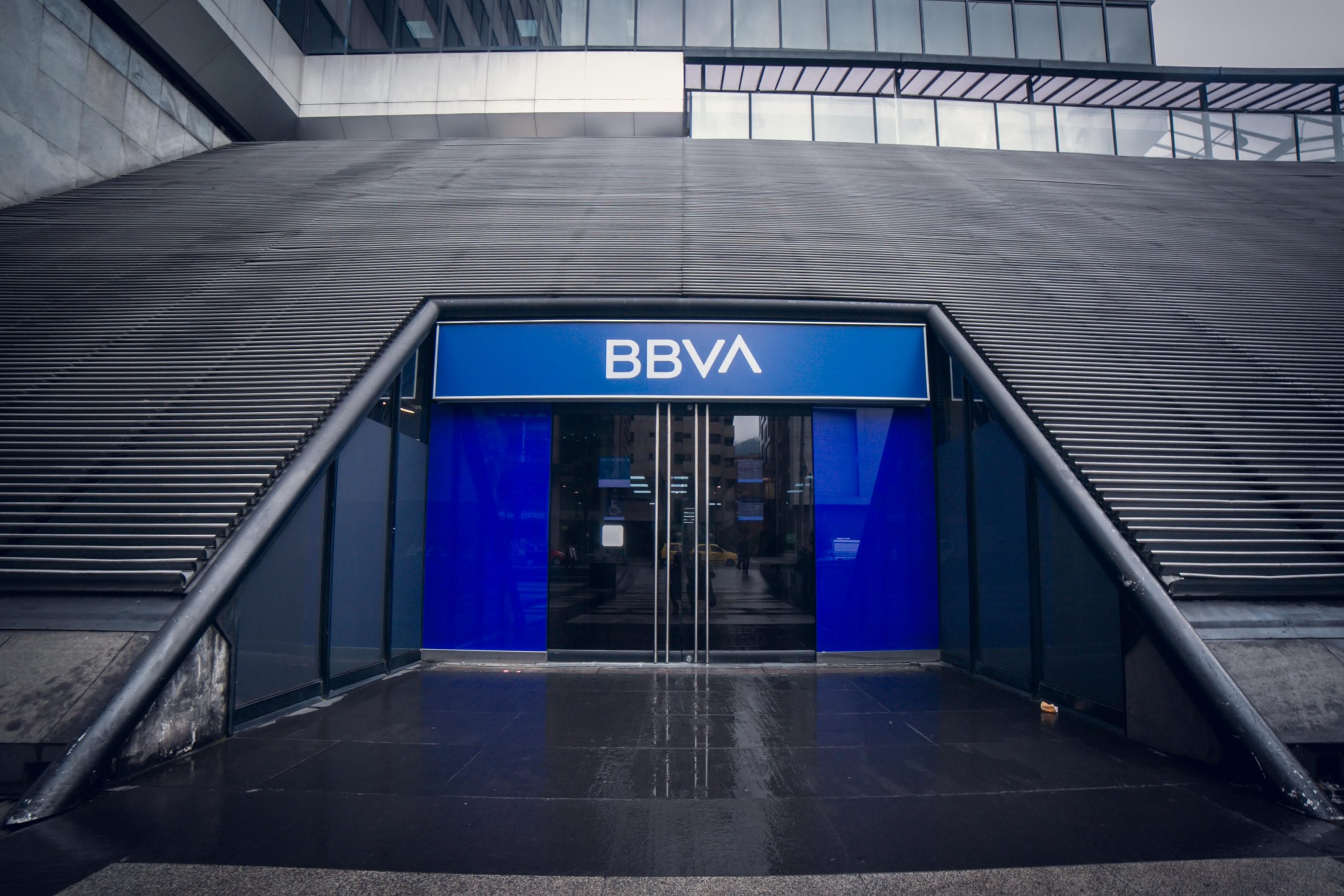 Bbva cerrará el semestre con más de $1 billón en créditos verdes