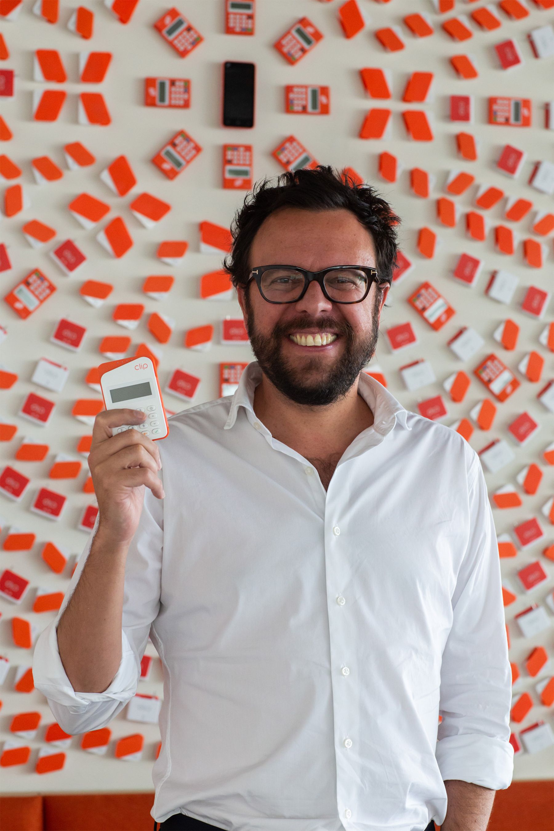 SoftBank, Viking Invest $250 Million in Latam Fintech Unicorn