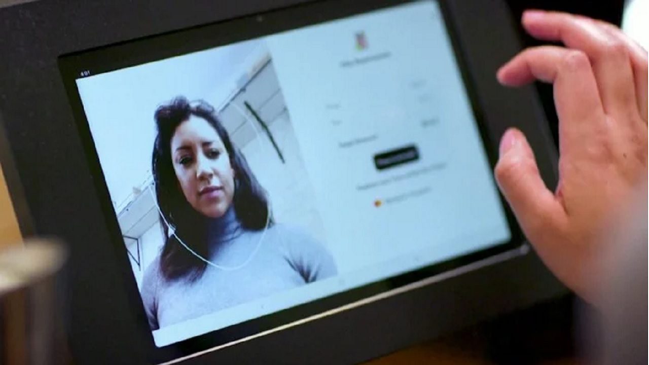 Mastercard lanza tecnología biométrica que permite pagar con la cara